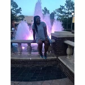 Meet your Posher, Candice